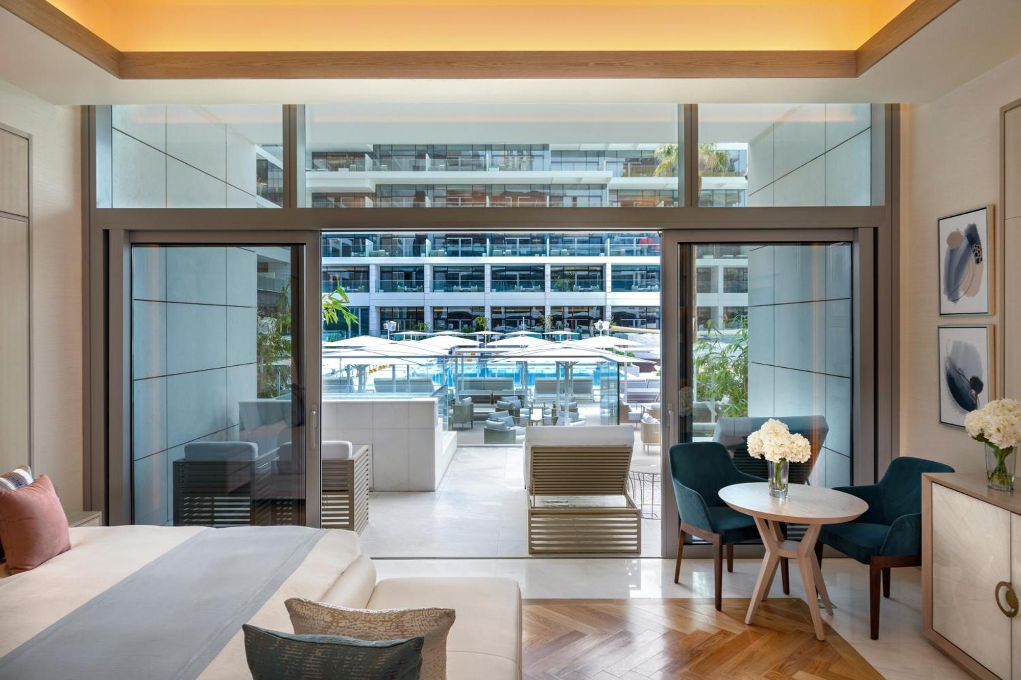 Five Luxe Hotel Dubai Bagian luar foto The Park, Hyderabad